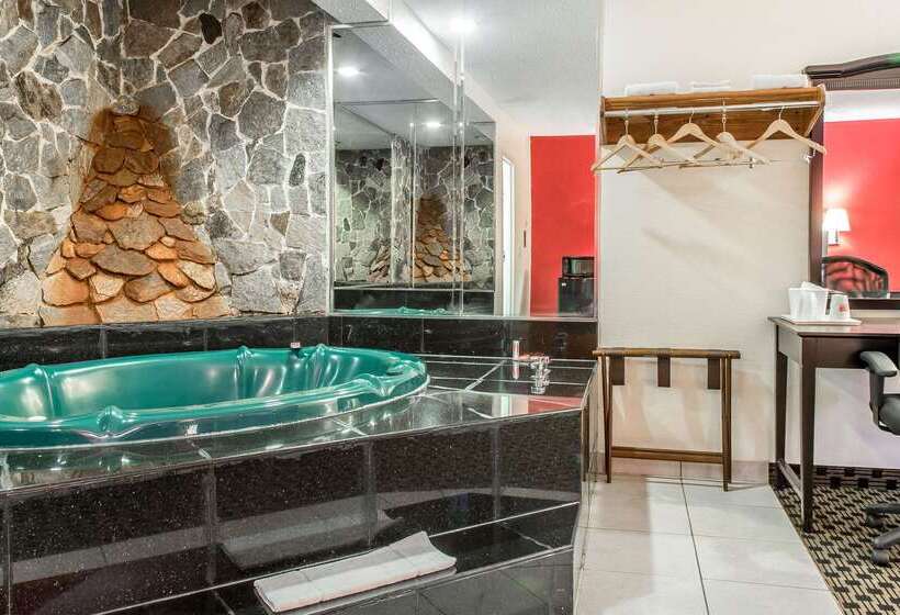 هتل Econo Lodge