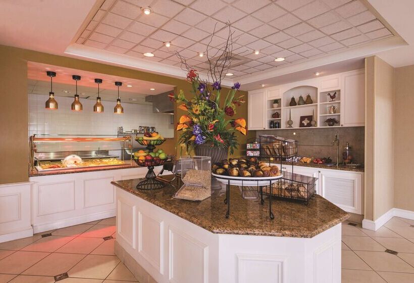 בית מלון כפרי Hilton Garden Inn Meridian