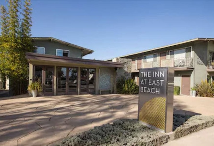هتل Inn At East Beach
