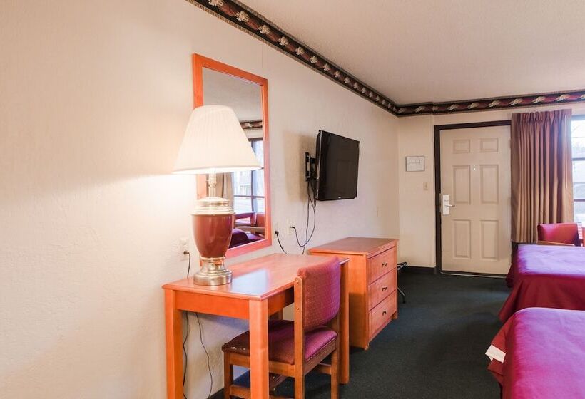 هتل Mountain House Inn