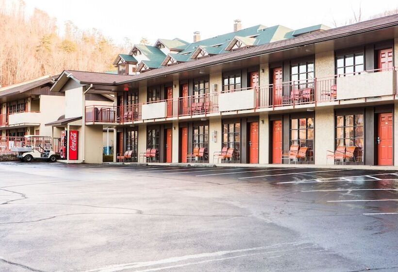 هتل Mountain House Inn
