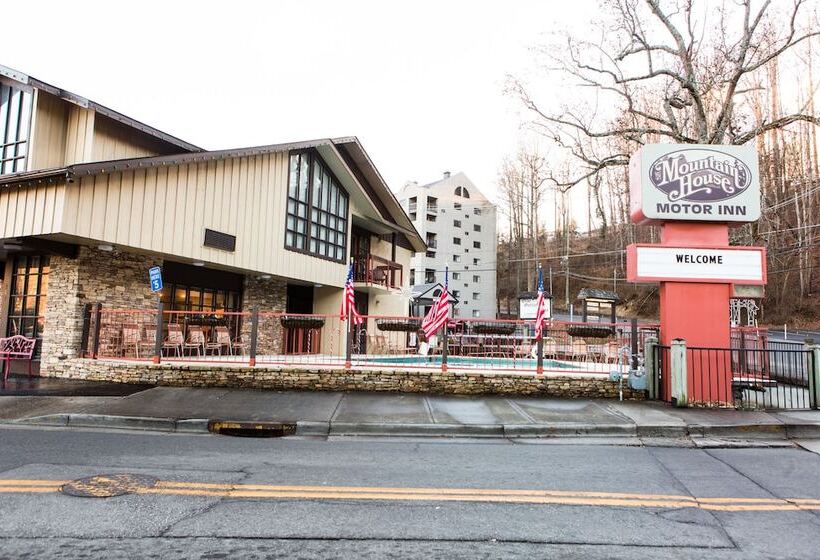 هتل Mountain House Inn