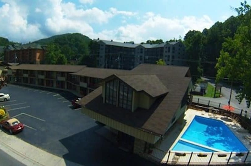 هتل Mountain House Inn