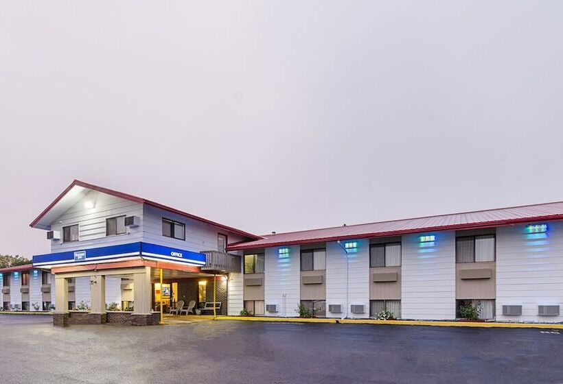 فندق Rodeway Inn Mitchell
