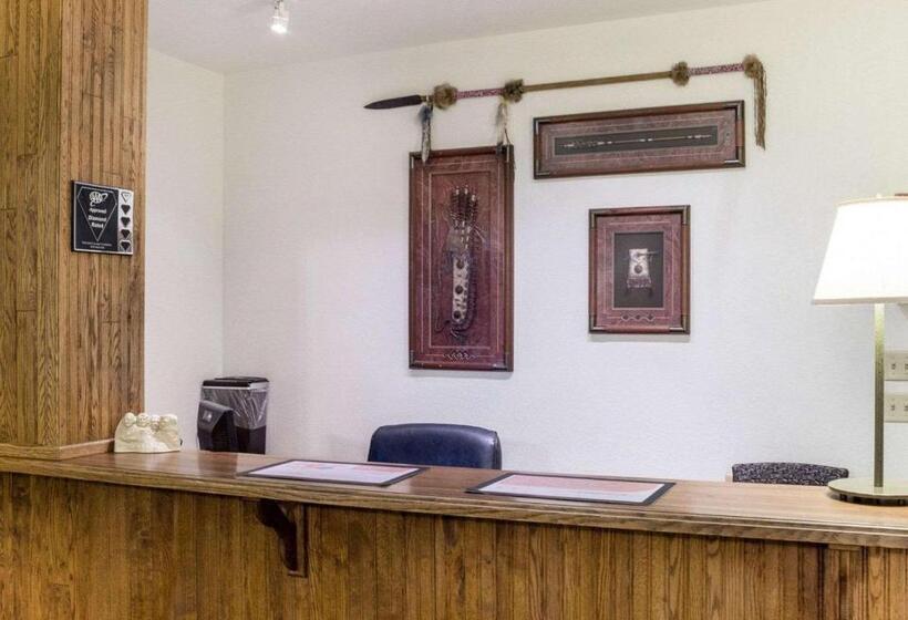 هتل Royal Inn Keystone