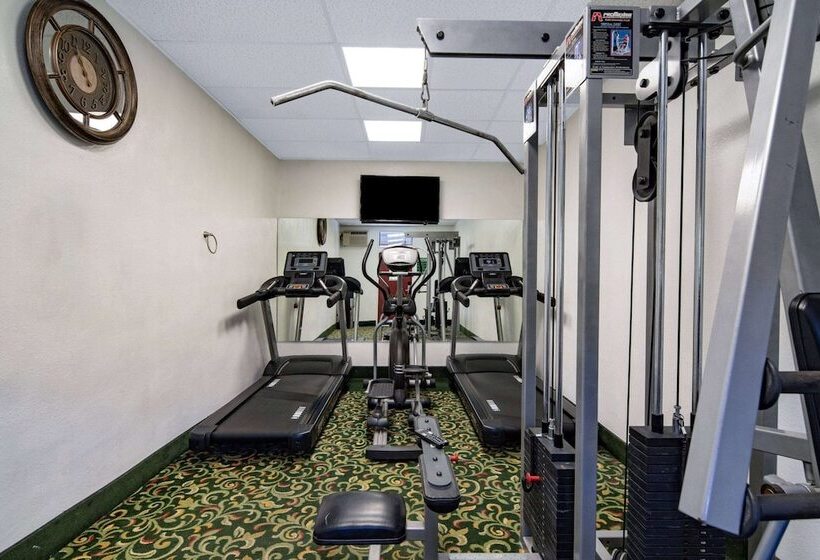 Super 8 By Wyndham San Diego Hotel Circle