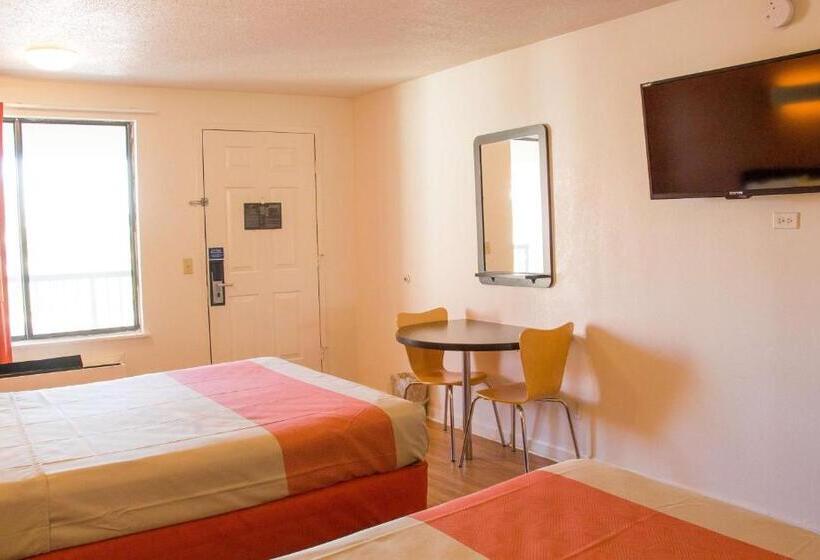 Motel 6cookeville, Tn