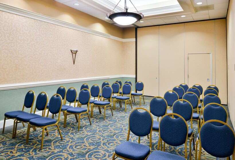 모텔 Quality Inn Dutch Inn