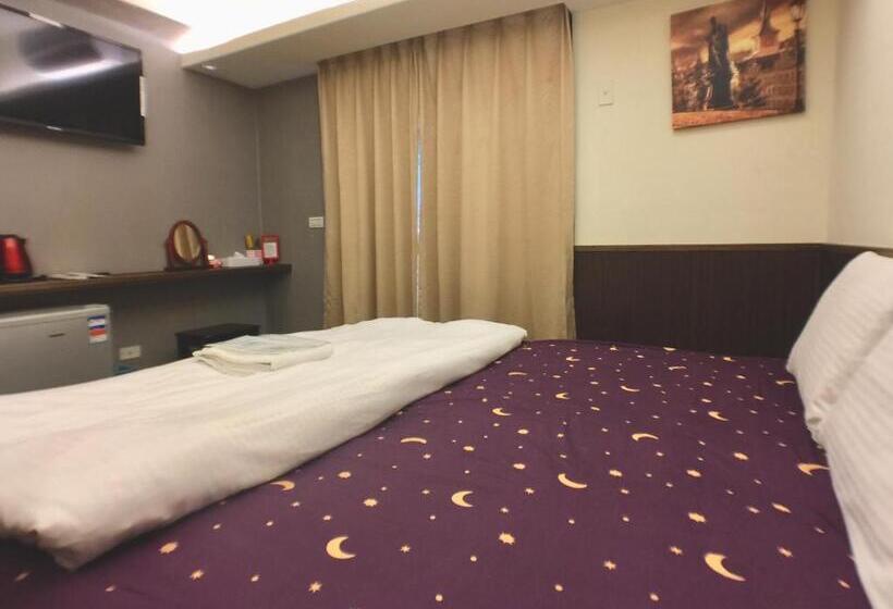 هتل 戀愛逢甲