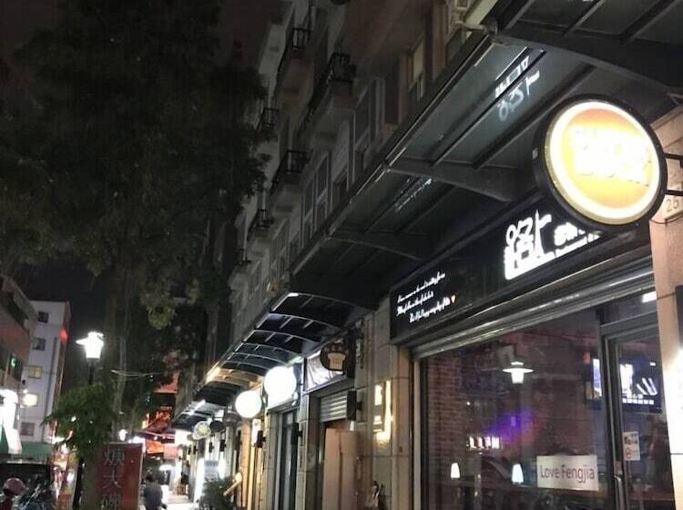 هتل 戀愛逢甲