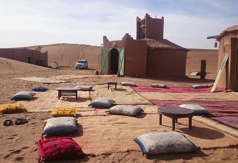 پانسیون Atta Desert Camp