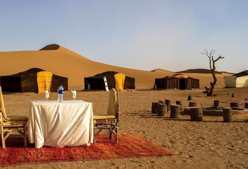 پانسیون Atta Desert Camp