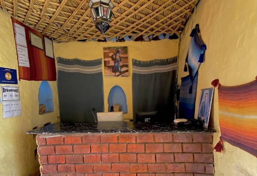 پانسیون Auberge Kasbah Des Dunes