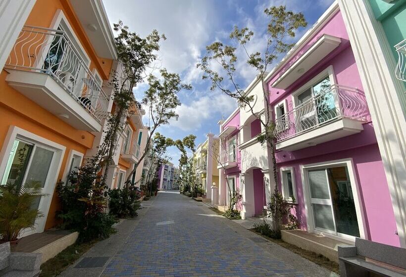 پانسیون Burano Yellow Villa