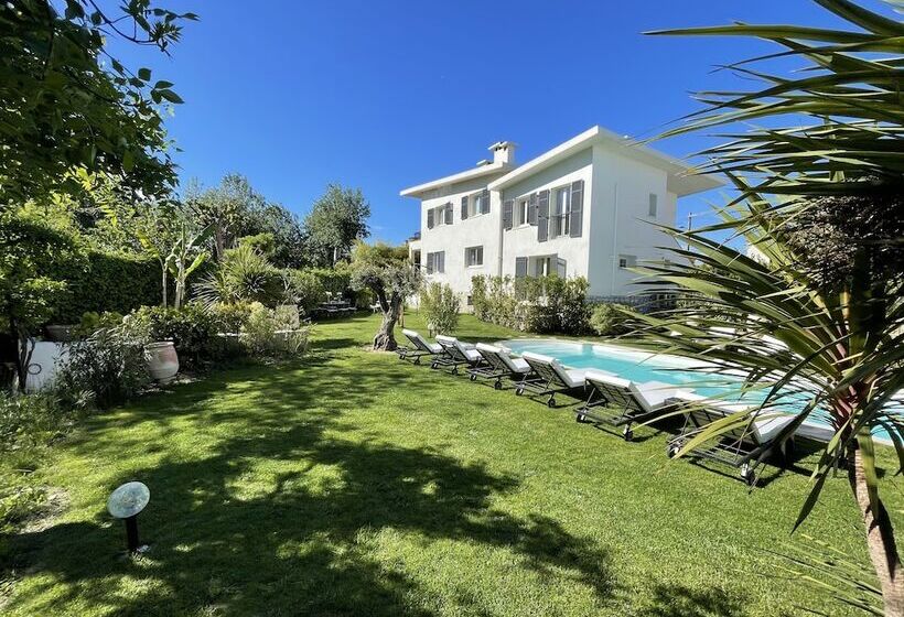 پانسیون Villa Louiserose