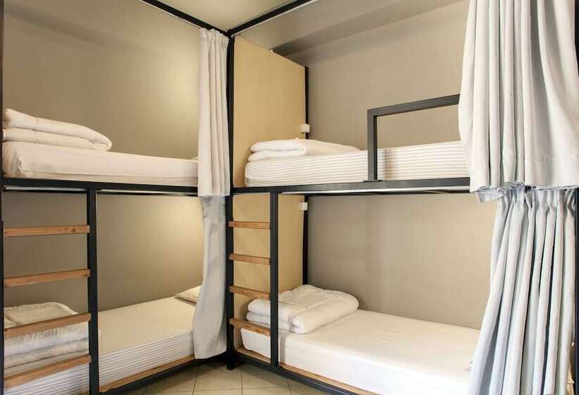 So Young Hostel
