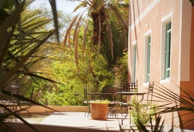 مبيت وإفطار Maison D Hotes Au Jardin De Tamnougalt