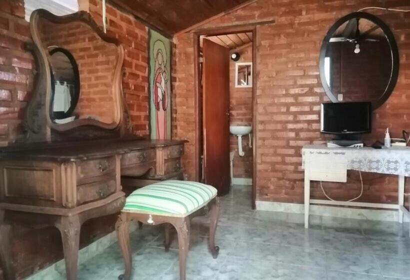 بنسيون Hostel Das Estrelas