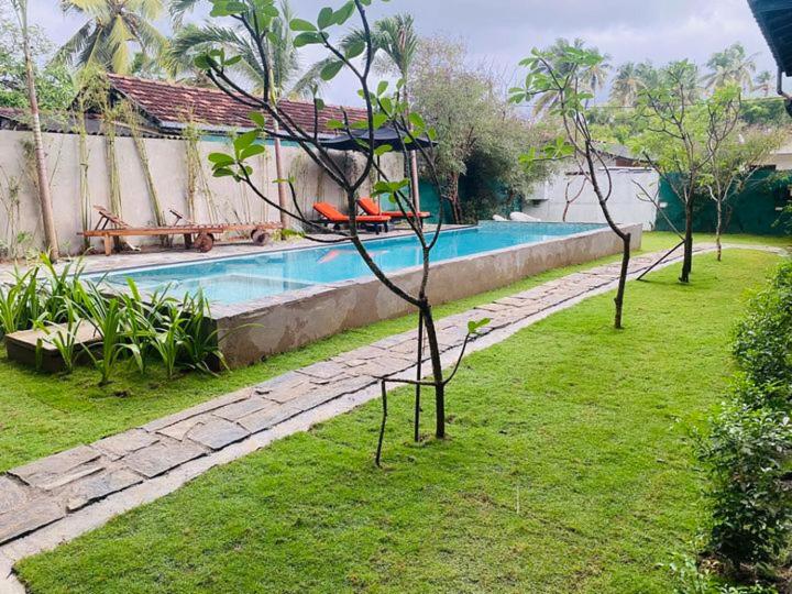 هتل Oasis Ayurveda Resort