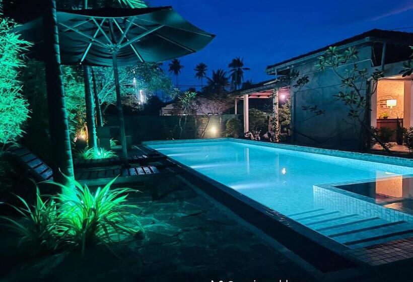 هتل Oasis Ayurveda Resort
