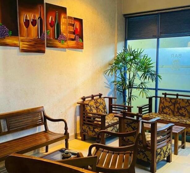 هتل Oasis Ayurveda Resort