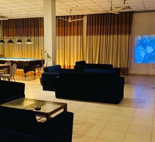 هتل Oasis Ayurveda Resort
