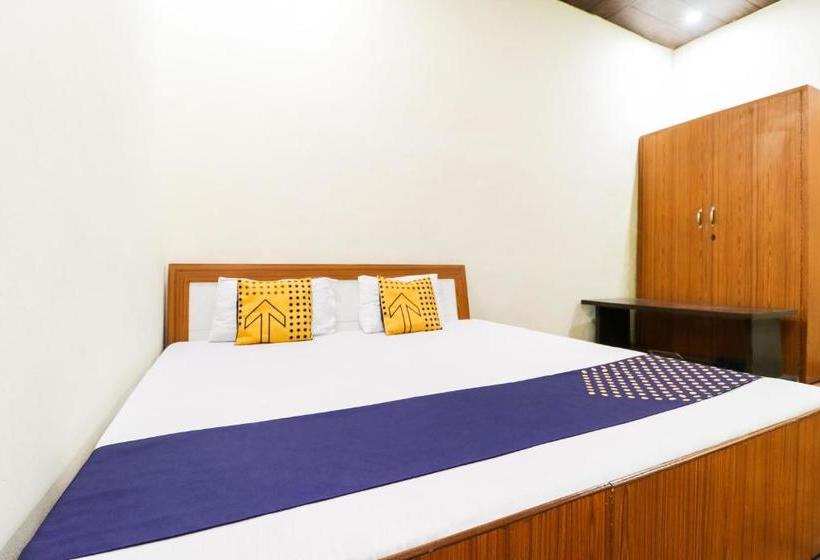فندق Spot On 62824  Gold Inn