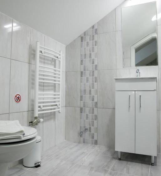 پانسیون Fine Suites