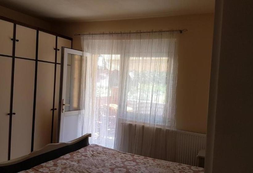 پانسیون Guesthouse Stojanović