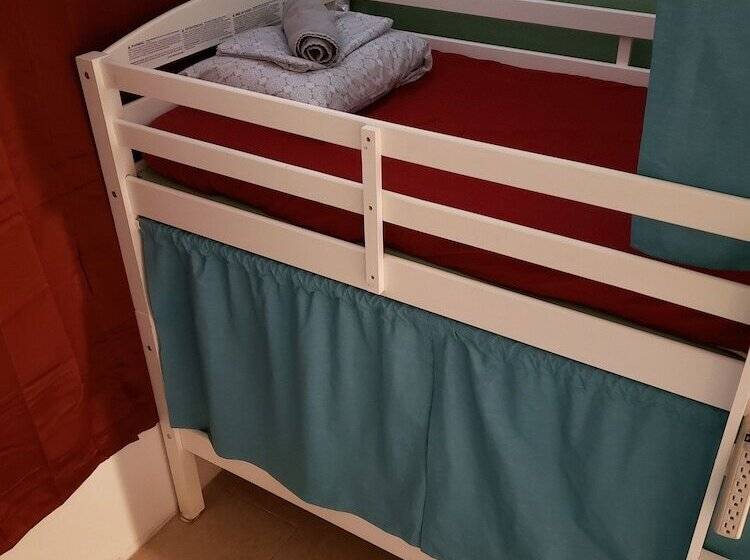 Crashpod Hostel