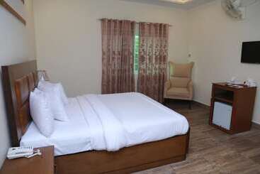 هتل Sr Lounge Multan