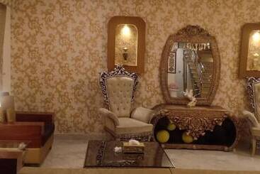 هتل Sr Lounge Multan