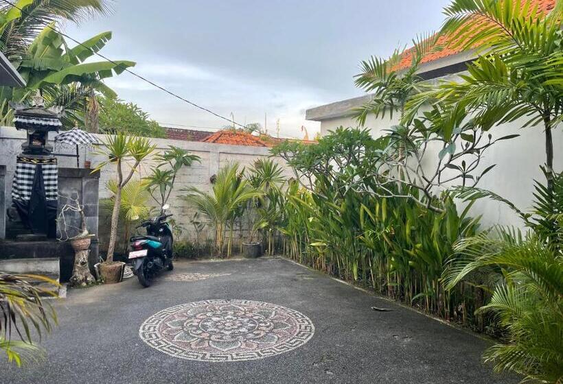 پانسیون Arjuna Uluwatu Guest House