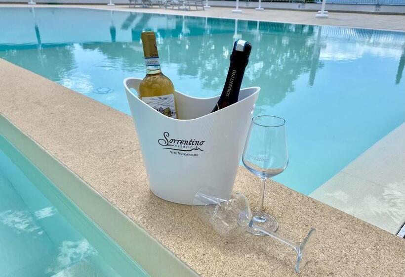 リゾートホテル Vesuvio Inn Bed & Wine Experience