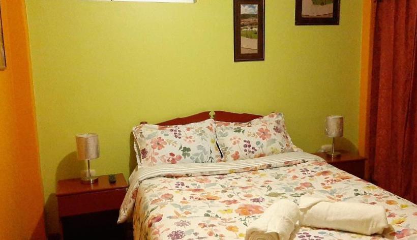 بنسيون Marlon's House Nasca