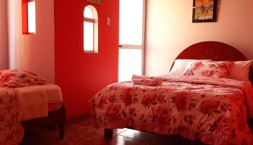 بنسيون Marlon's House Nasca