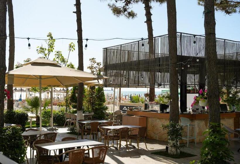 בית מלון כפרי Andi