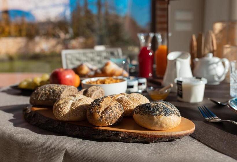 مبيت وإفطار Borghetto San Biagio Relais Agriturismo