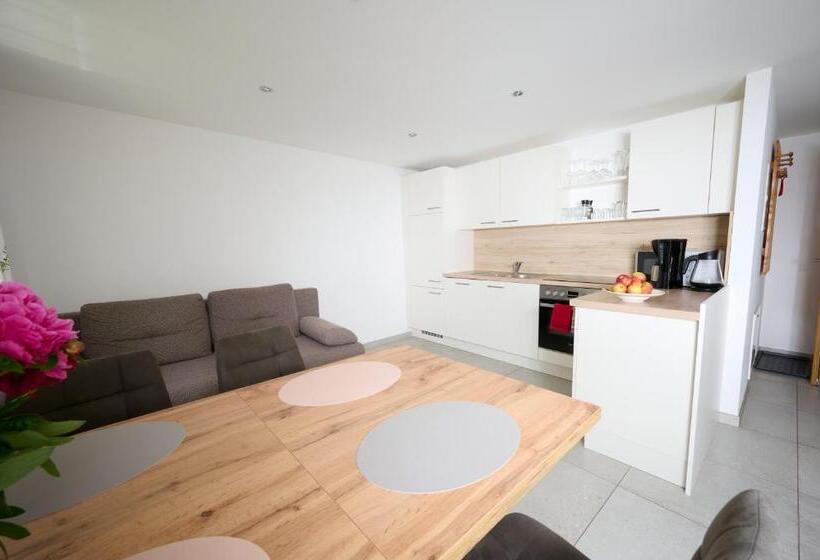 ベッドアンドブレックファースト Laudach Inn