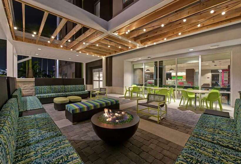 هتل Home2 Suites By Hilton West Palm Beach Airport, Fl