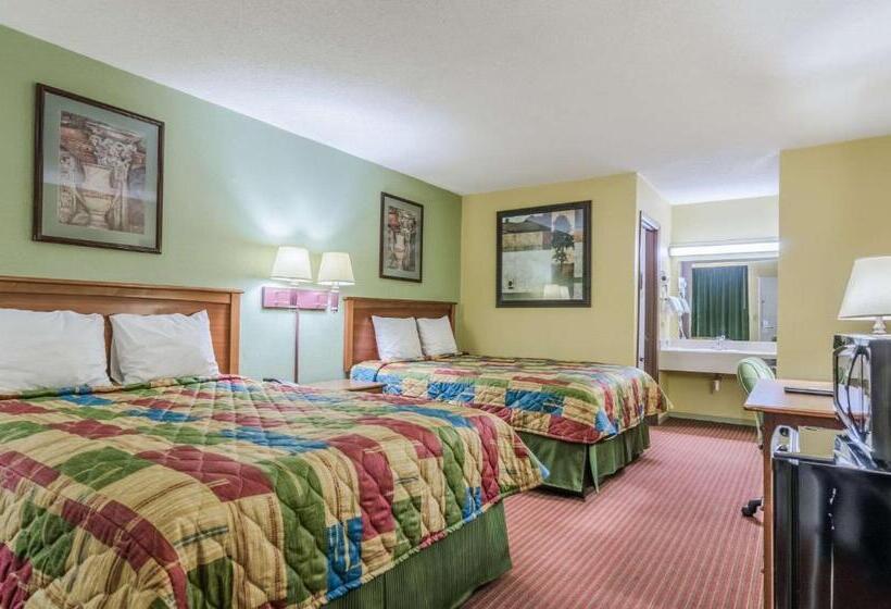 فندق على الطريق Regency Inn