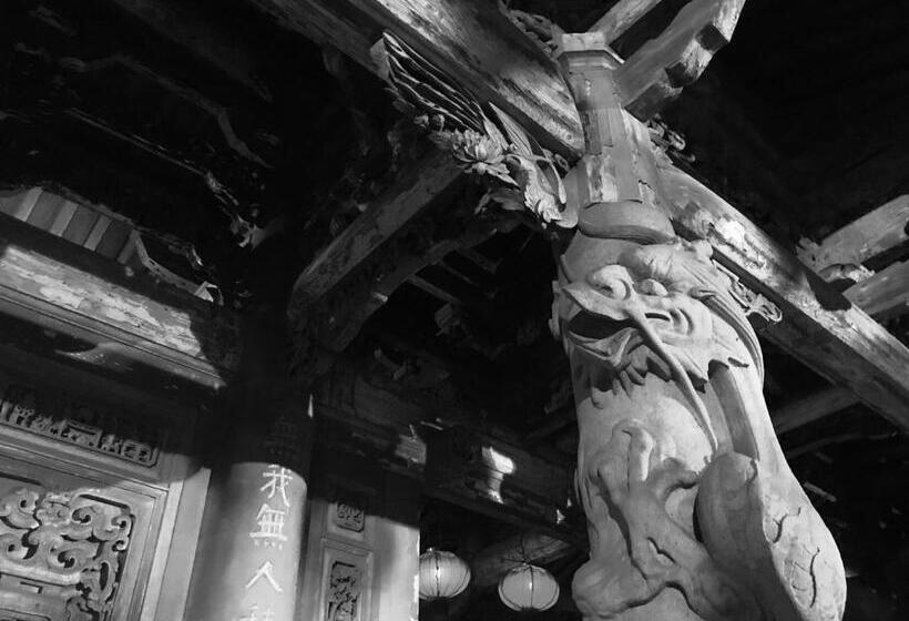 پانسیون Hello Guesthouse