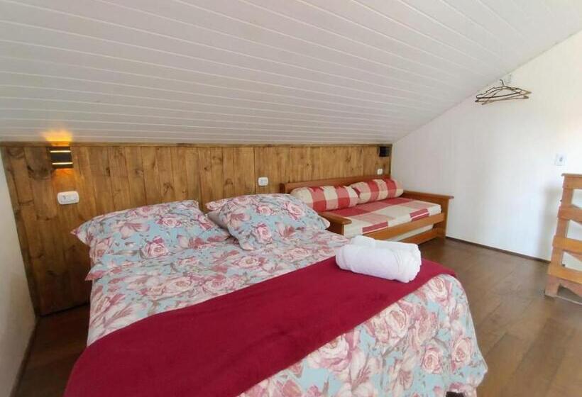 ペンション Pousada E Restaurante Dona Siroba