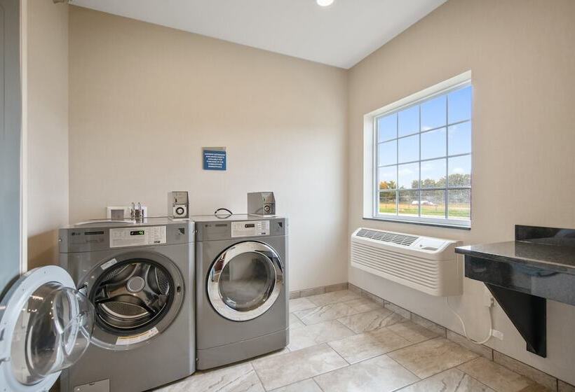 Cobblestone Hotel & Suites   Austin