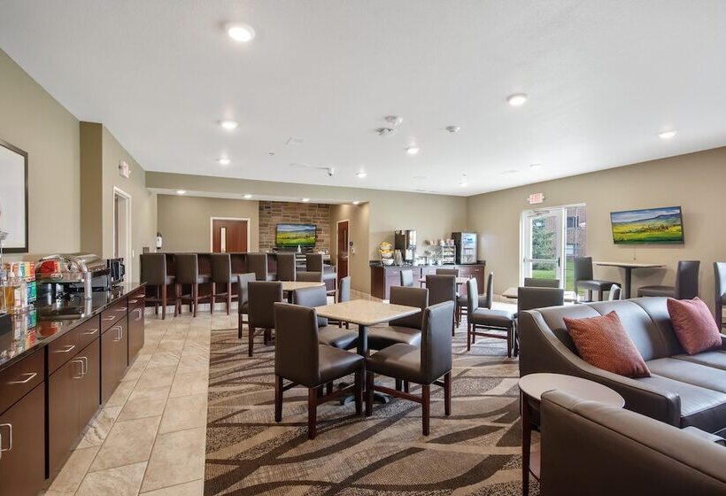 Cobblestone Hotel & Suites   Austin