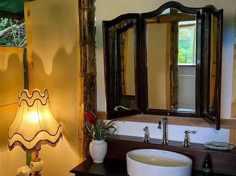 هتل Colina Secreta   Glamping And Villas