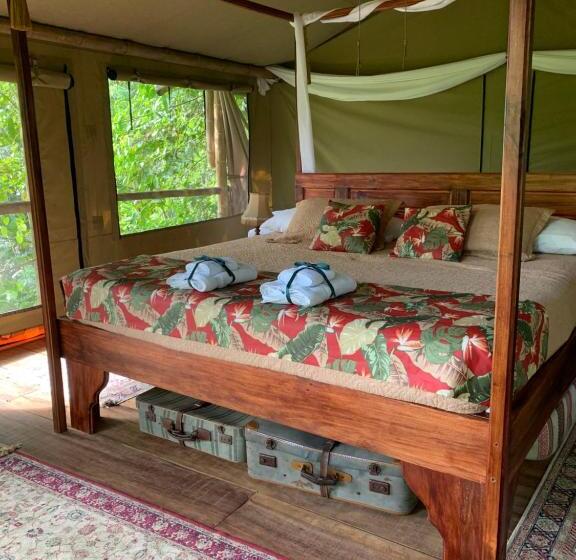 هتل Colina Secreta   Glamping And Villas