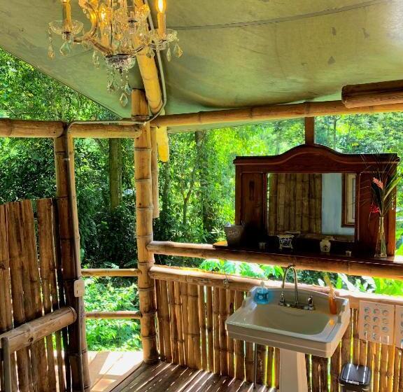 هتل Colina Secreta   Glamping And Villas