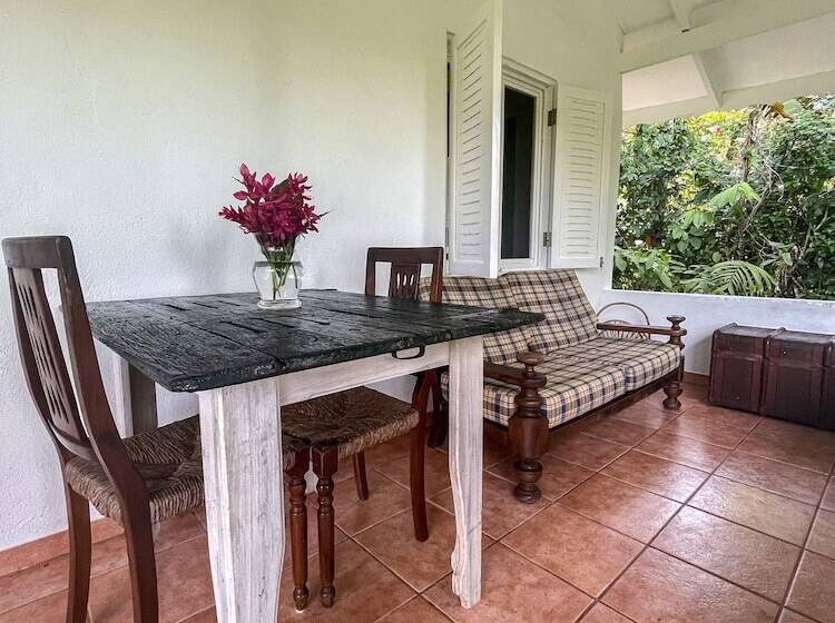 هتل Colina Secreta   Glamping And Villas