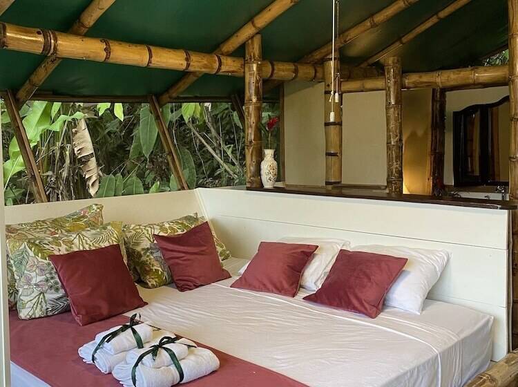هتل Colina Secreta   Glamping And Villas